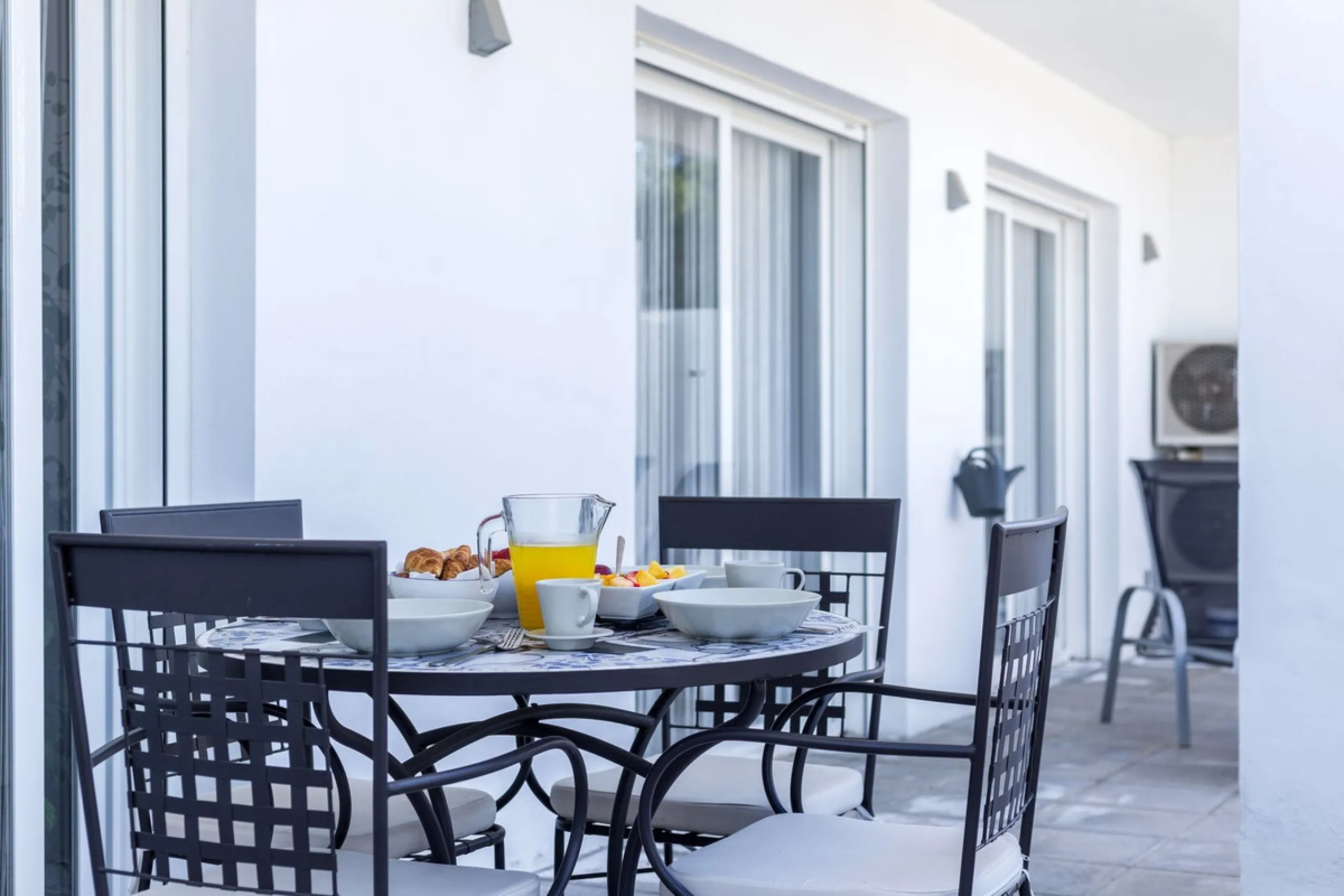 Income property  for sale : 2 bedroom Apartment for sale in Nueva Andalucia