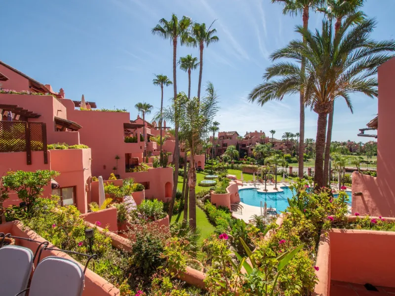 Situated in Cabo Bermejo, an exclusive frontline beach development positioned along the New Golden Mile stretching between San Pedro and Estepona, this recently refurbished ground-floor apartment boasts three bedrooms and two bathrooms, providing a sophis