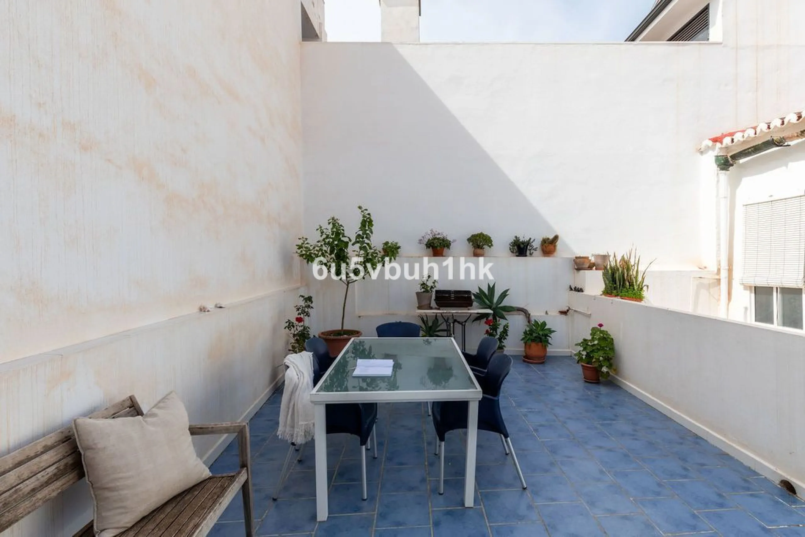 Hidden within the historic streets of central Málaga, this remarkable courtyard house captures a way of living that has shaped Mediterranean homes for centuries.