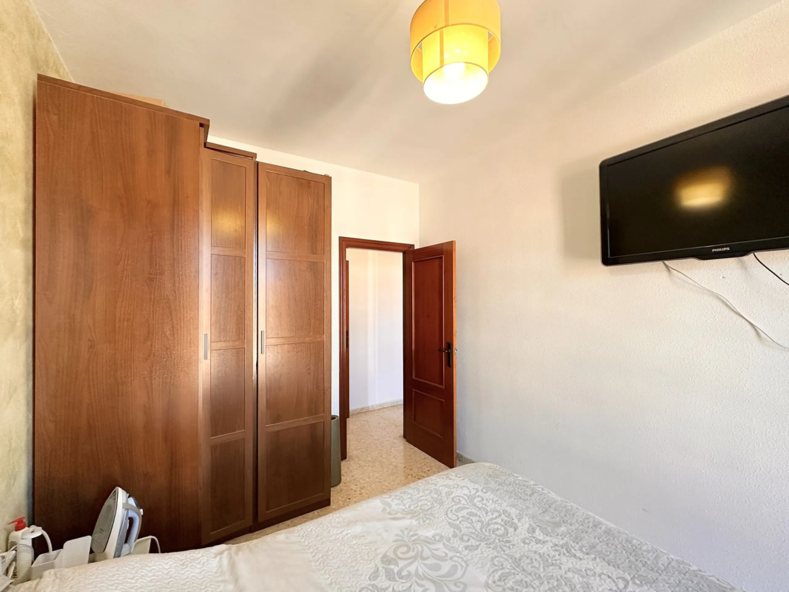 Apartment - Top Floor Apartment в продаже в Málaga, Málaga. В доме 2 спален и 1 ванных комнат. Площадь дома 79 м²