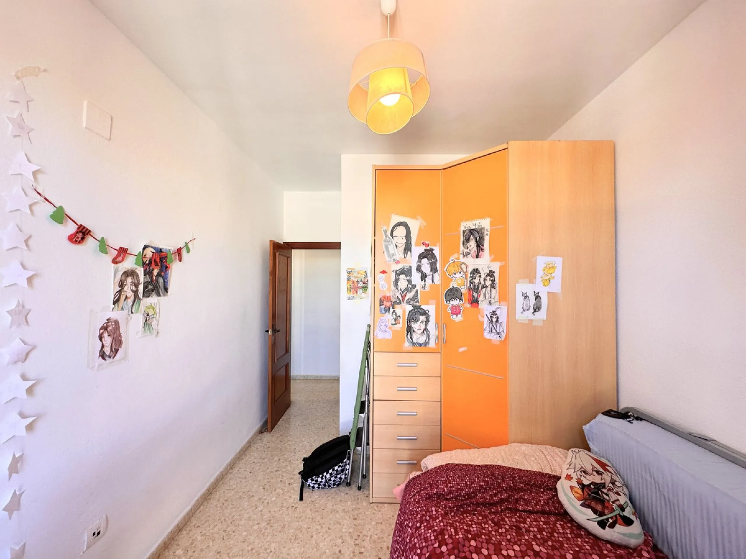 Apartment - Top Floor Apartment в продаже в Málaga, Málaga. В доме 2 спален и 1 ванных комнат. Площадь дома 79 м²