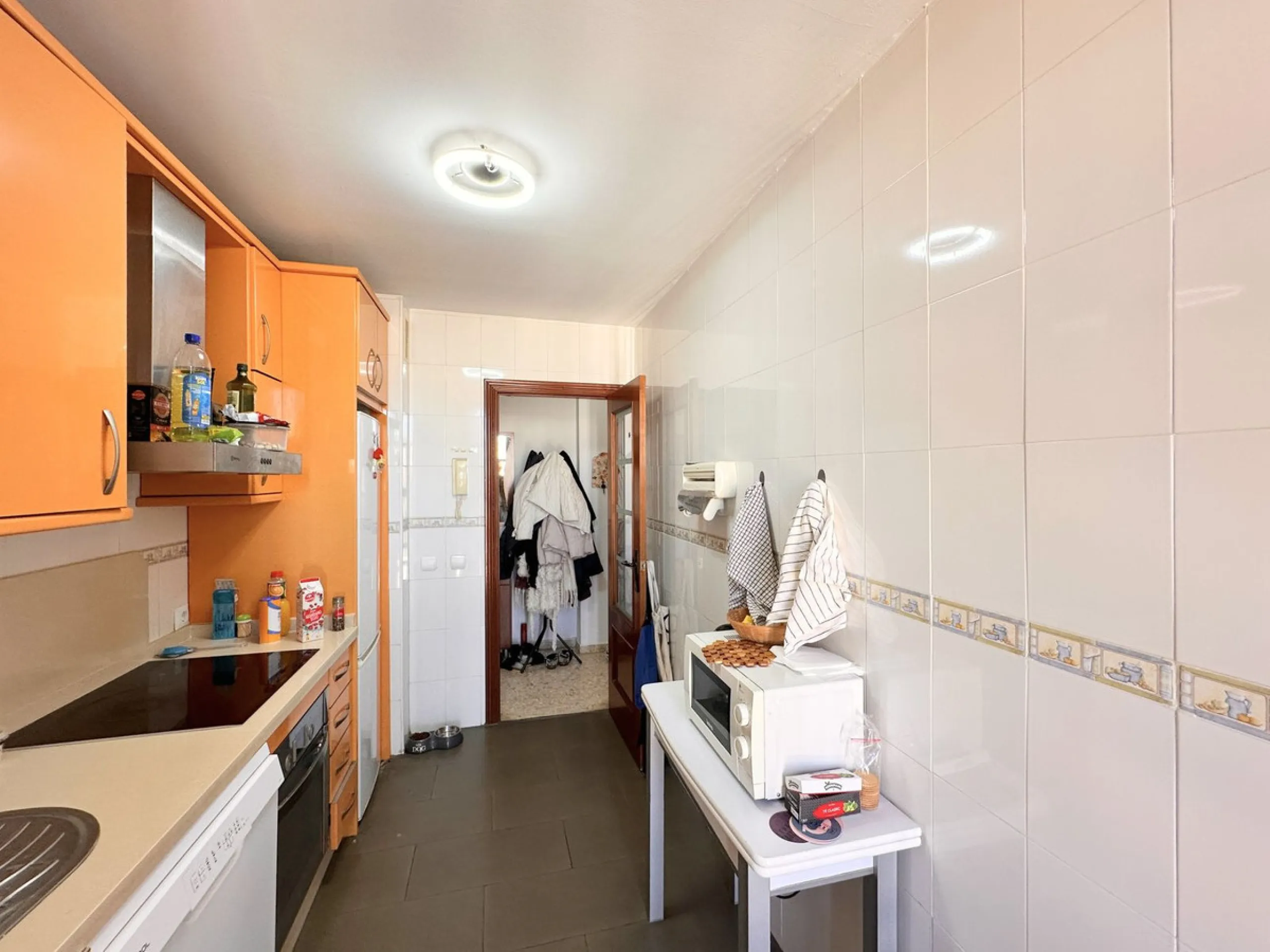 Apartment - Top Floor Apartment в продаже в Málaga, Málaga. В доме 2 спален и 1 ванных комнат. Площадь дома 79 м²