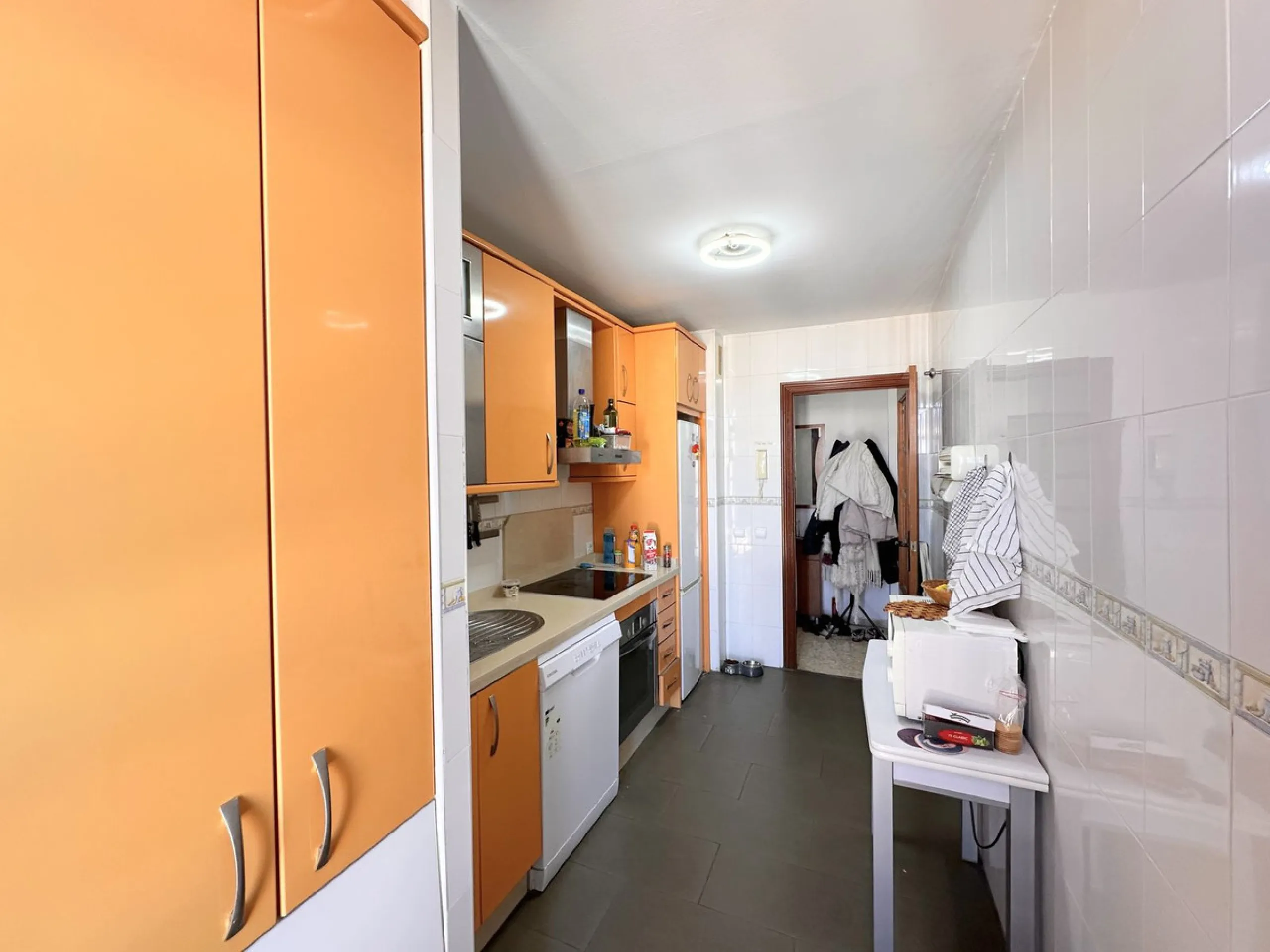 Apartment - Top Floor Apartment в продаже в Málaga, Málaga. В доме 2 спален и 1 ванных комнат. Площадь дома 79 м²
