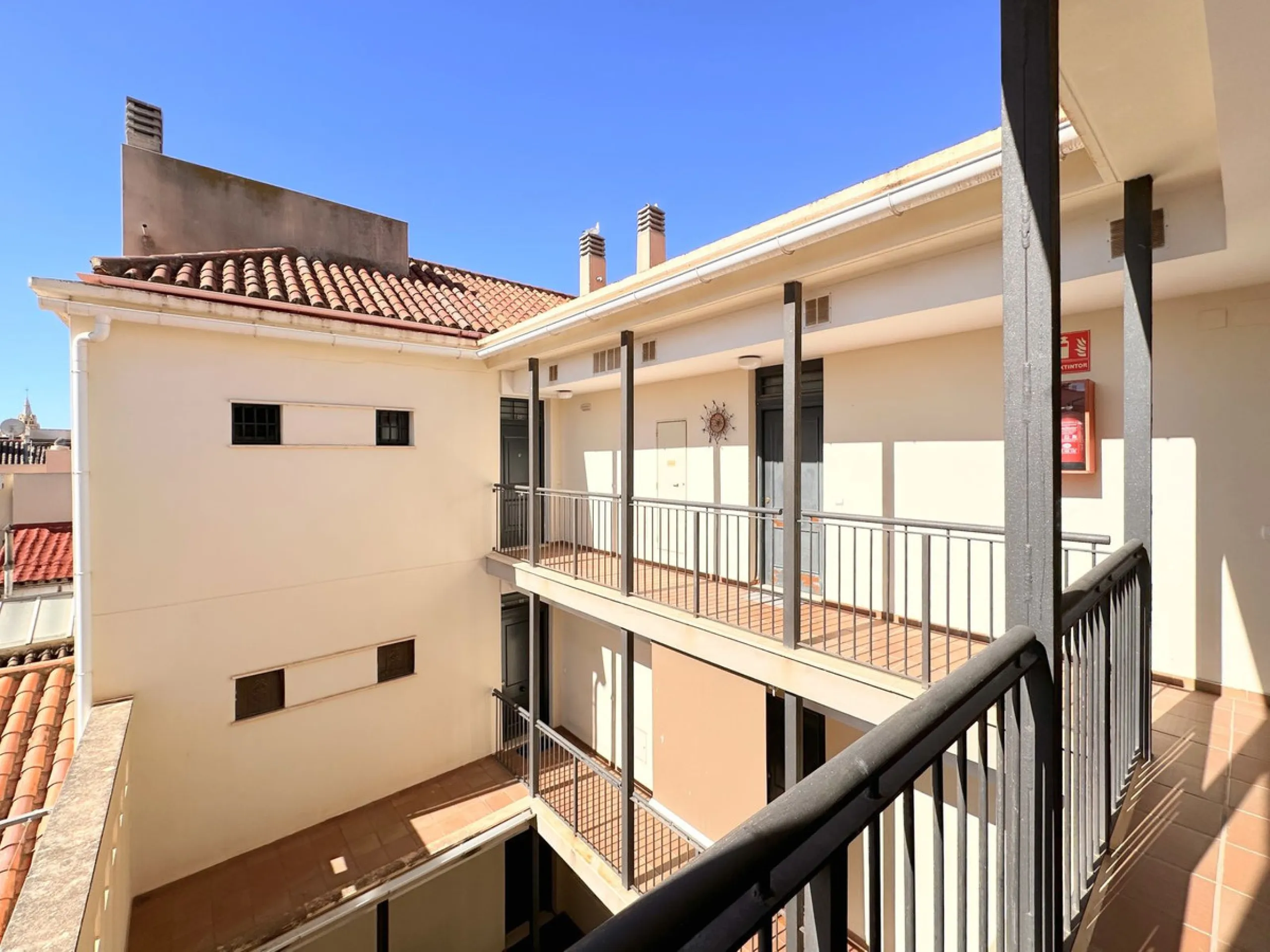 Apartment - Top Floor Apartment в продаже в Málaga, Málaga. В доме 2 спален и 1 ванных комнат. Площадь дома 79 м²