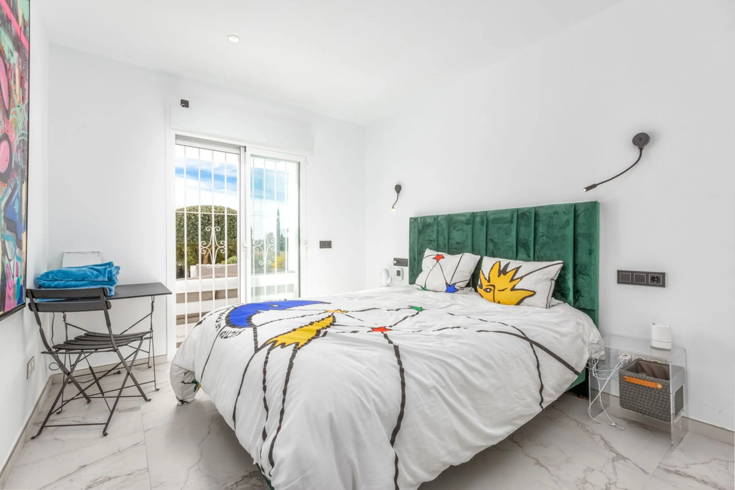 Must see Garden Apartment for Sale in Aloha, Aloha Gardens, Nueva Andalucia, with garden and pool views.