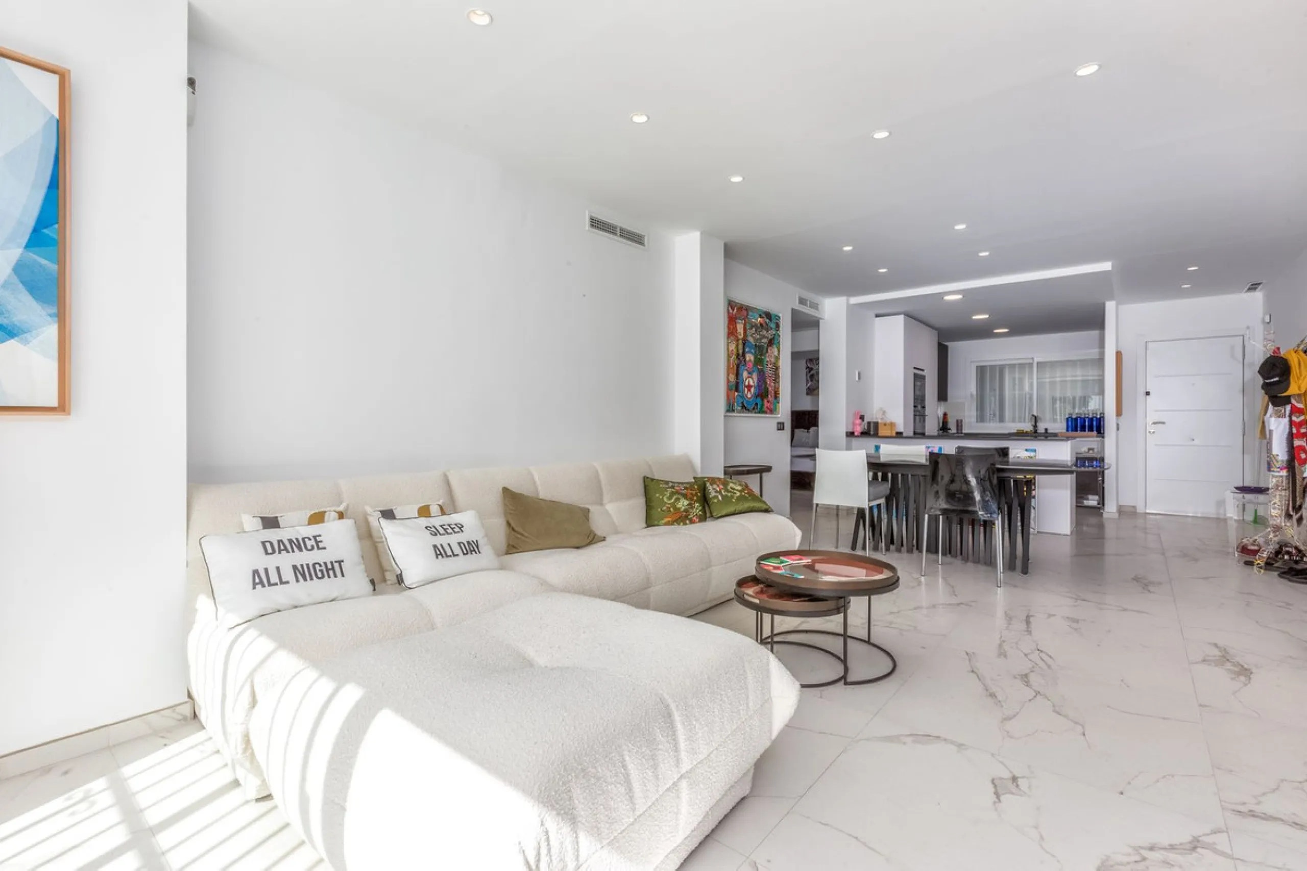 Must see Garden Apartment for Sale in Aloha, Aloha Gardens, Nueva Andalucia, with garden and pool views.