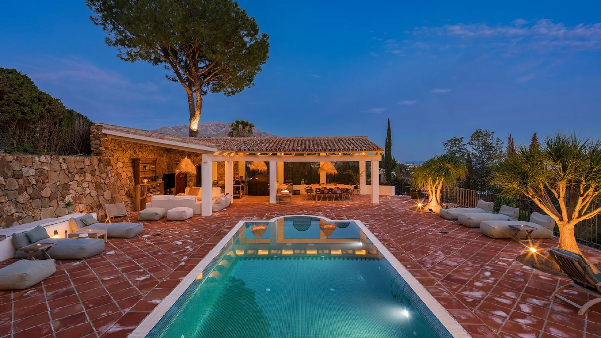 Exquisite Andalusian 4 bed luxury villa with lots of personality for sale in El Madroñal, Benahavis