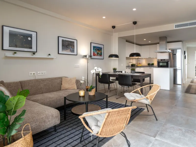 Exclusive modern apartment in Azalea Jardinana in La Cala with panoramic views of the sea and the whole of La Cala.