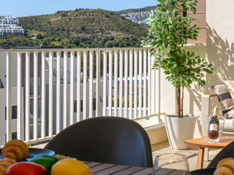 Exclusive modern apartment in Azalea Jardinana in La Cala with panoramic views of the sea and the whole of La Cala.