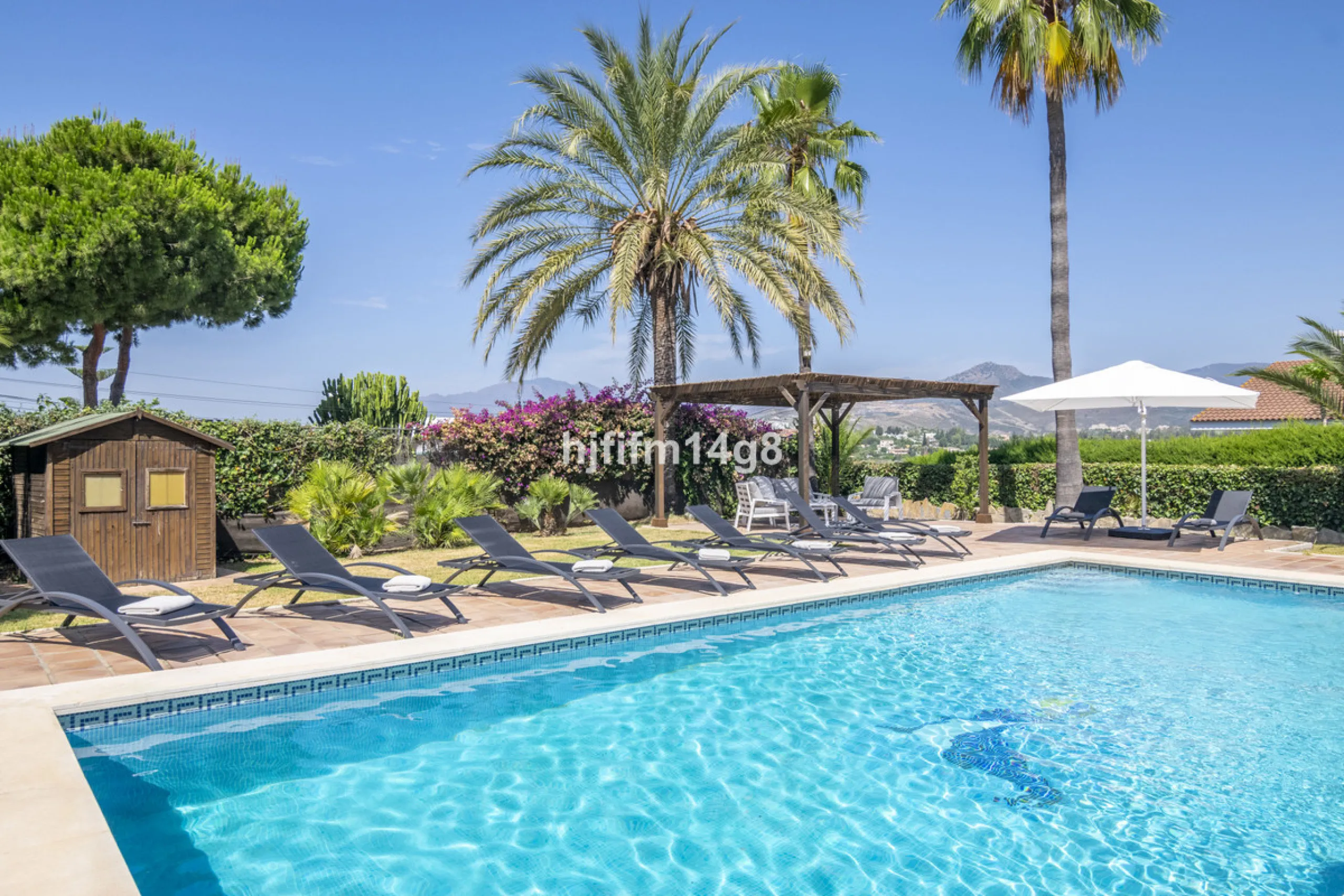 Welcome to this truly unique villa for sale located in San Pedro de Alcantara, where luxury meets traditional Andalusian style offering the best of both worlds. Entering this villa feels like a world of its own with unique features such as a private pickl