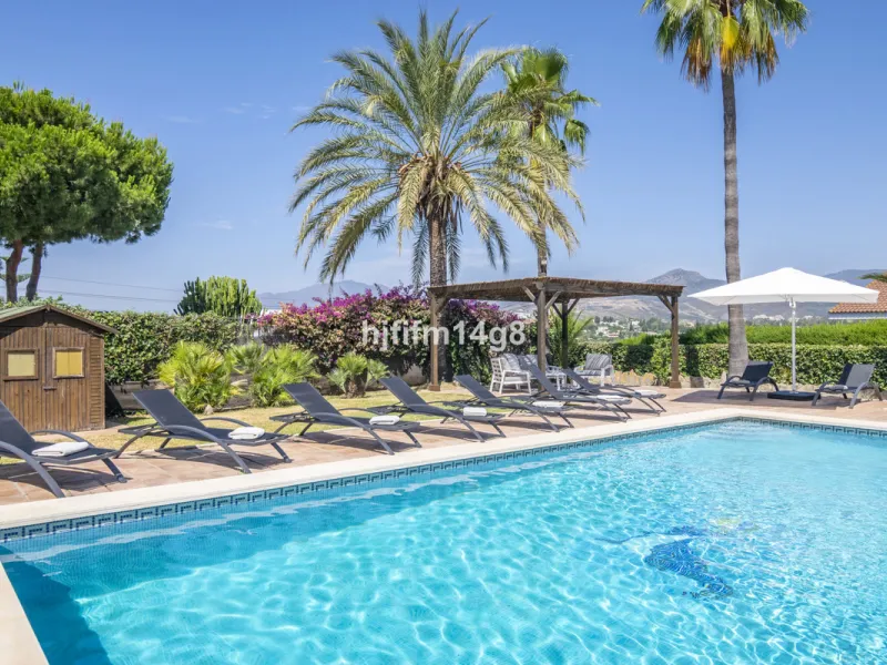 Welcome to this truly unique villa for sale located in San Pedro de Alcantara, where luxury meets traditional Andalusian style offering the best of both worlds. Entering this villa feels like a world of its own with unique features such as a private pickl