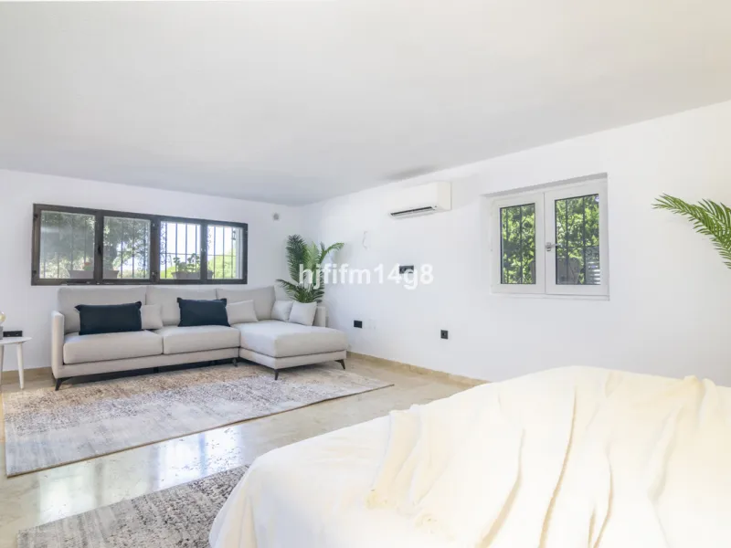 Welcome to this truly unique villa for sale located in San Pedro de Alcantara, where luxury meets traditional Andalusian style offering the best of both worlds. Entering this villa feels like a world of its own with unique features such as a private pickl