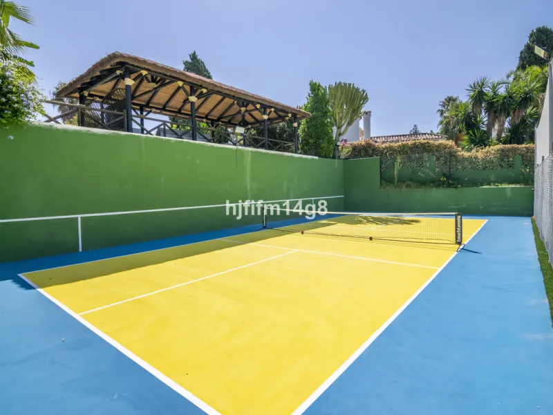 Welcome to this truly unique villa for sale located in San Pedro de Alcantara, where luxury meets traditional Andalusian style offering the best of both worlds. Entering this villa feels like a world of its own with unique features such as a private pickl