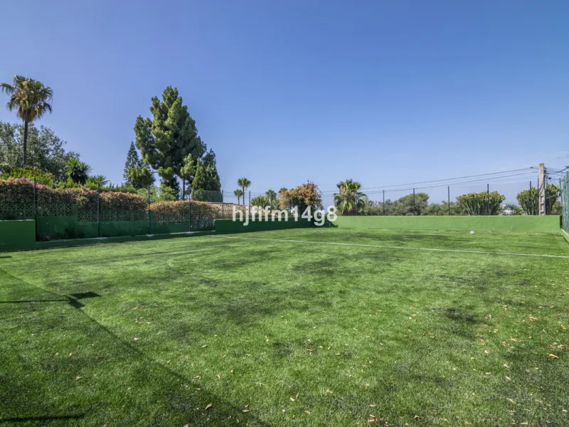 Welcome to this truly unique villa for sale located in San Pedro de Alcantara, where luxury meets traditional Andalusian style offering the best of both worlds. Entering this villa feels like a world of its own with unique features such as a private pickl