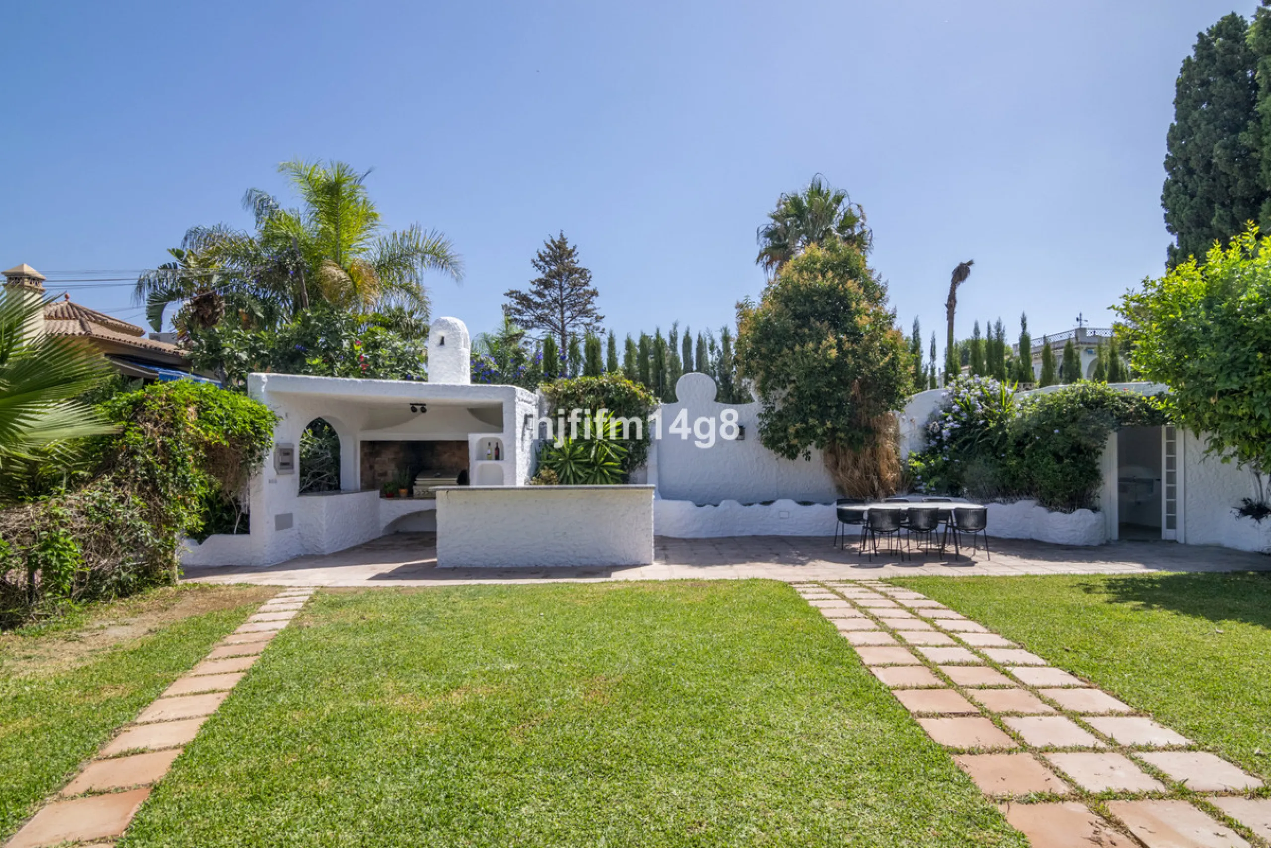 Welcome to this truly unique villa for sale located in San Pedro de Alcantara, where luxury meets traditional Andalusian style offering the best of both worlds. Entering this villa feels like a world of its own with unique features such as a private pickl