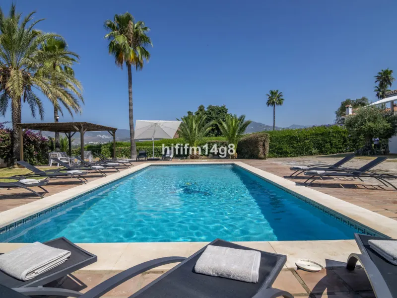 Welcome to this truly unique villa for sale located in San Pedro de Alcantara, where luxury meets traditional Andalusian style offering the best of both worlds. Entering this villa feels like a world of its own with unique features such as a private pickl