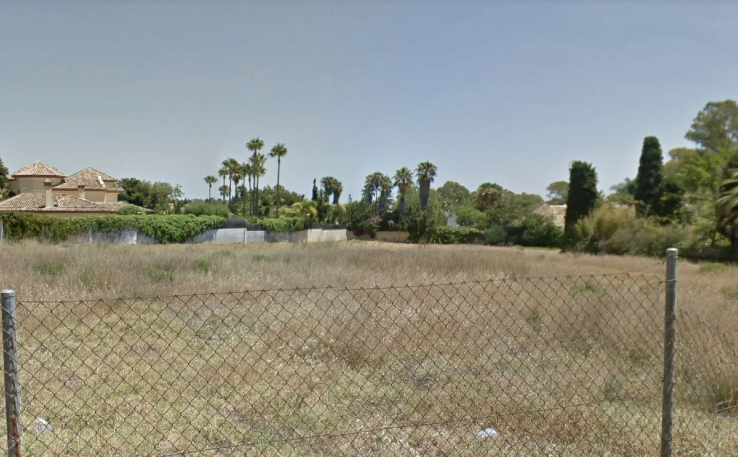 Plot for sale in Guadalmina Baja, near San Pedro de Alcantara Beach