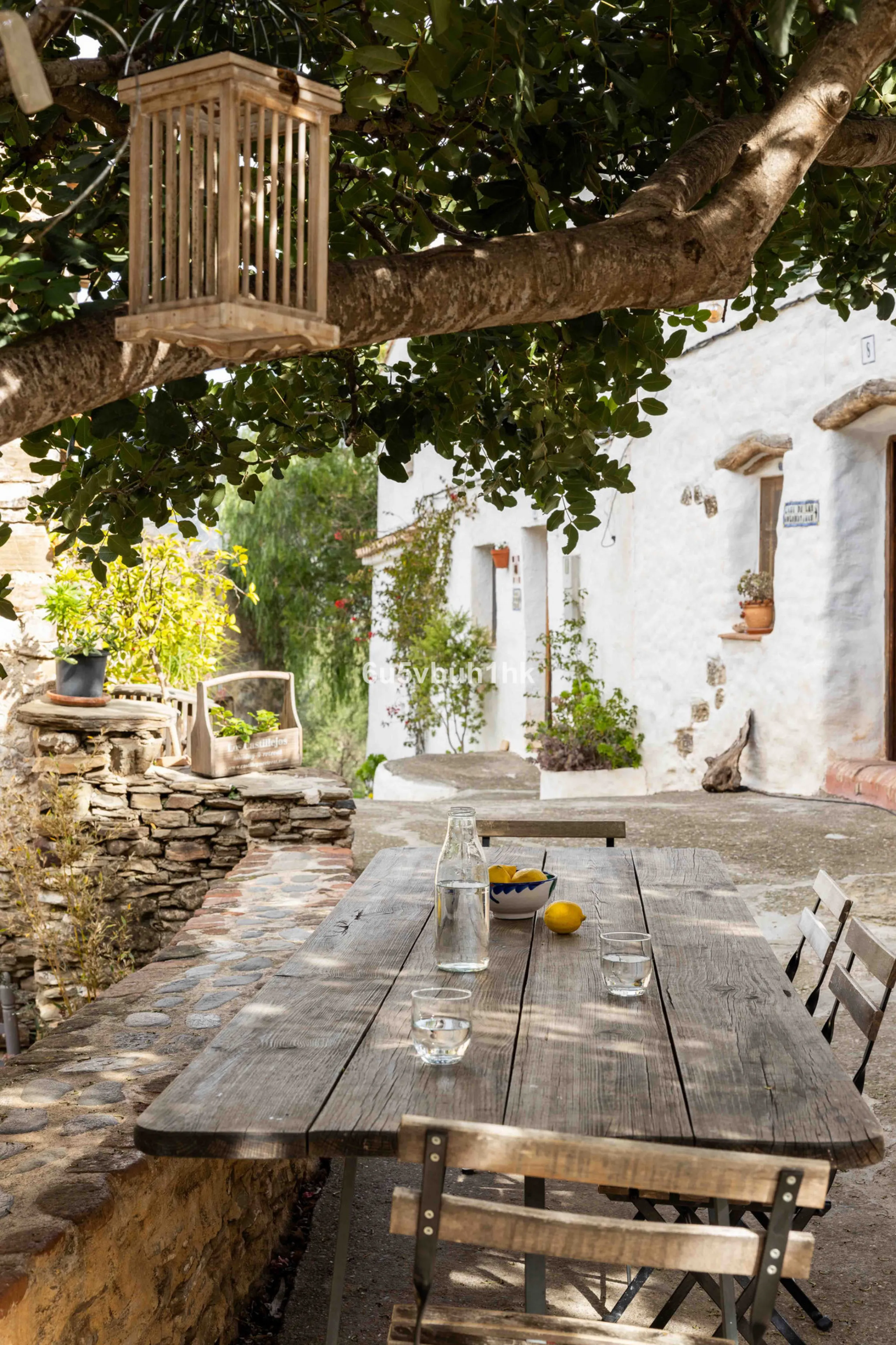 A very rare opportunity to purchase  a complete private village of 14 townhouses situated in what was once a functioning white countryside hamlet overlooking the lake with a lovely cobbled street leading to each house. These beautiful rustic style houses 
