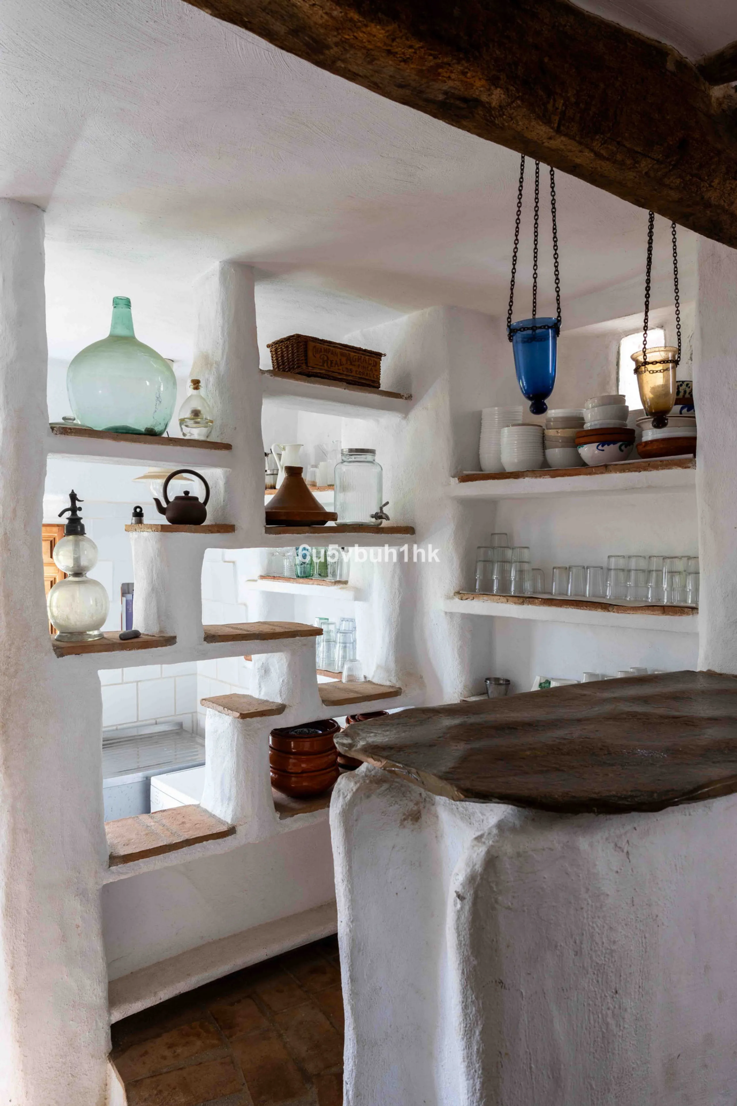 A very rare opportunity to purchase  a complete private village of 14 townhouses situated in what was once a functioning white countryside hamlet overlooking the lake with a lovely cobbled street leading to each house. These beautiful rustic style houses 