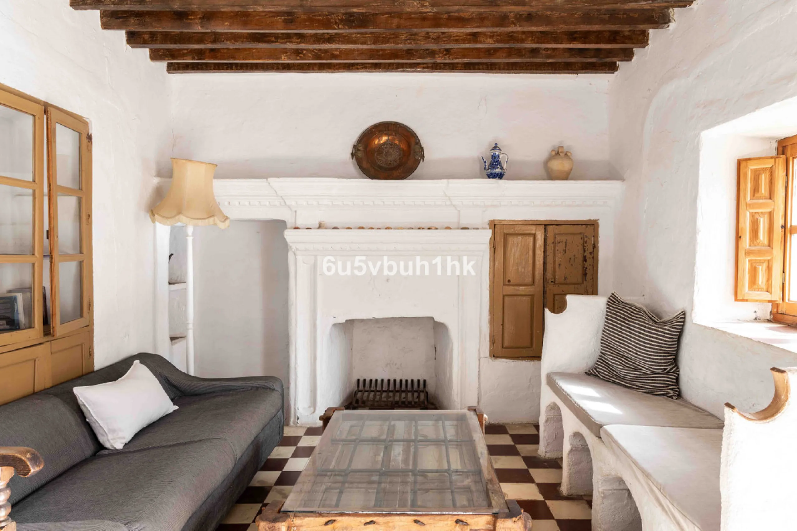 A very rare opportunity to purchase  a complete private village of 14 townhouses situated in what was once a functioning white countryside hamlet overlooking the lake with a lovely cobbled street leading to each house. These beautiful rustic style houses 
