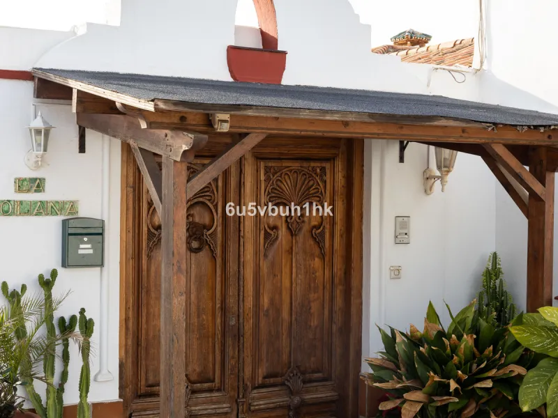 House - Detached Villa в продаже в Mijas, Málaga. В доме 4 спален и 4 ванных комнат. Площадь дома 315 м². Площадь участка 577 м²
