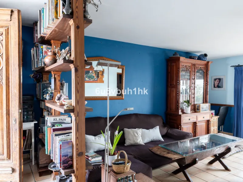 House - Detached Villa в продаже в Mijas, Málaga. В доме 4 спален и 4 ванных комнат. Площадь дома 315 м². Площадь участка 577 м²