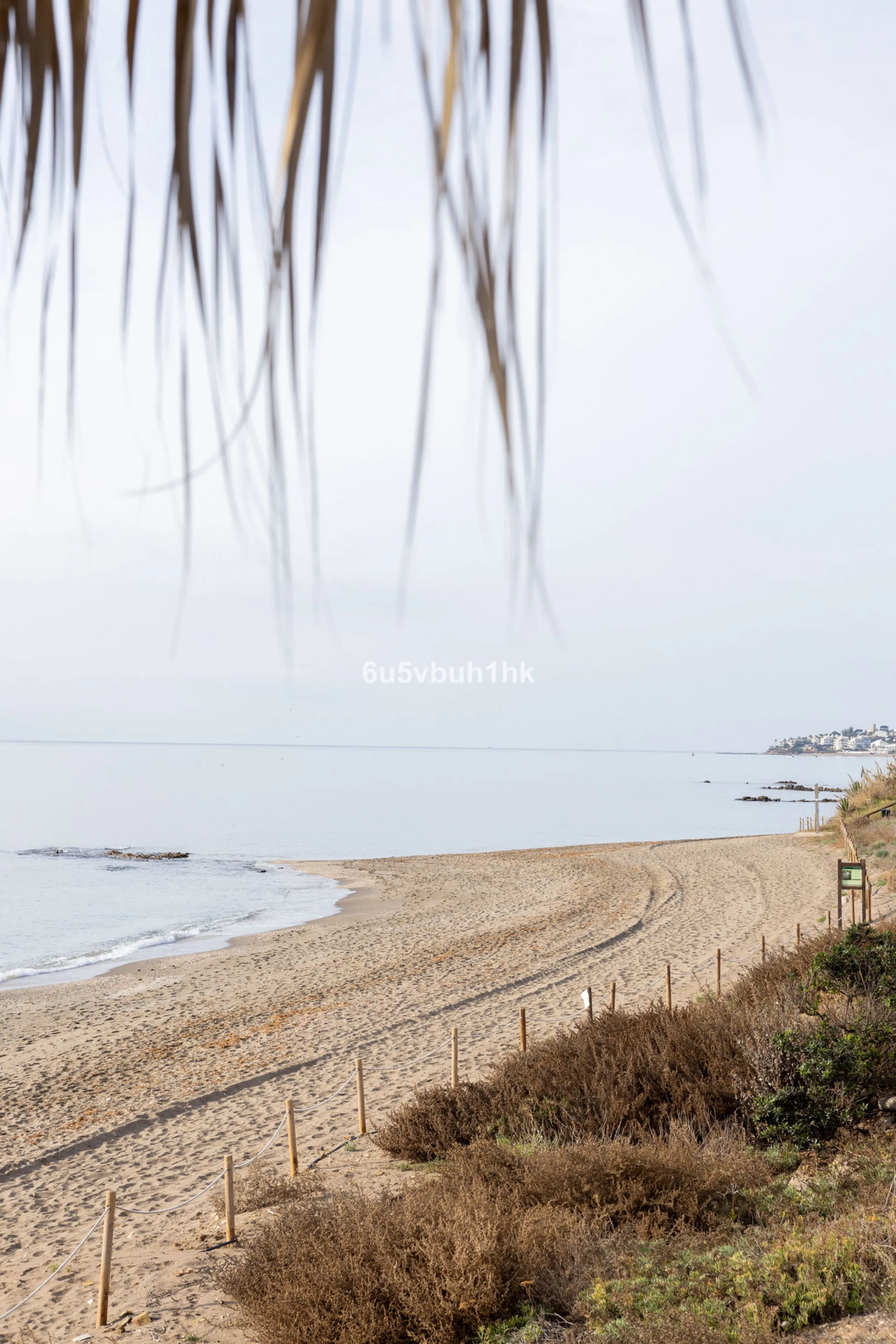 House - Detached Villa в продаже в Mijas, Málaga. В доме 4 спален и 4 ванных комнат. Площадь дома 315 м². Площадь участка 577 м²