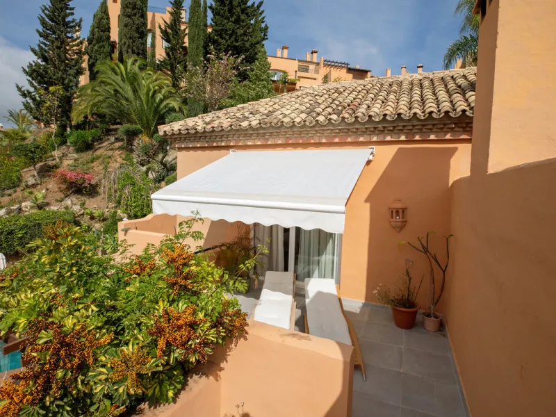 Apartment - Penthouse в продаже в Marbella, Málaga. В доме 3 спален и 2 ванных комнат. Площадь дома 155 м²