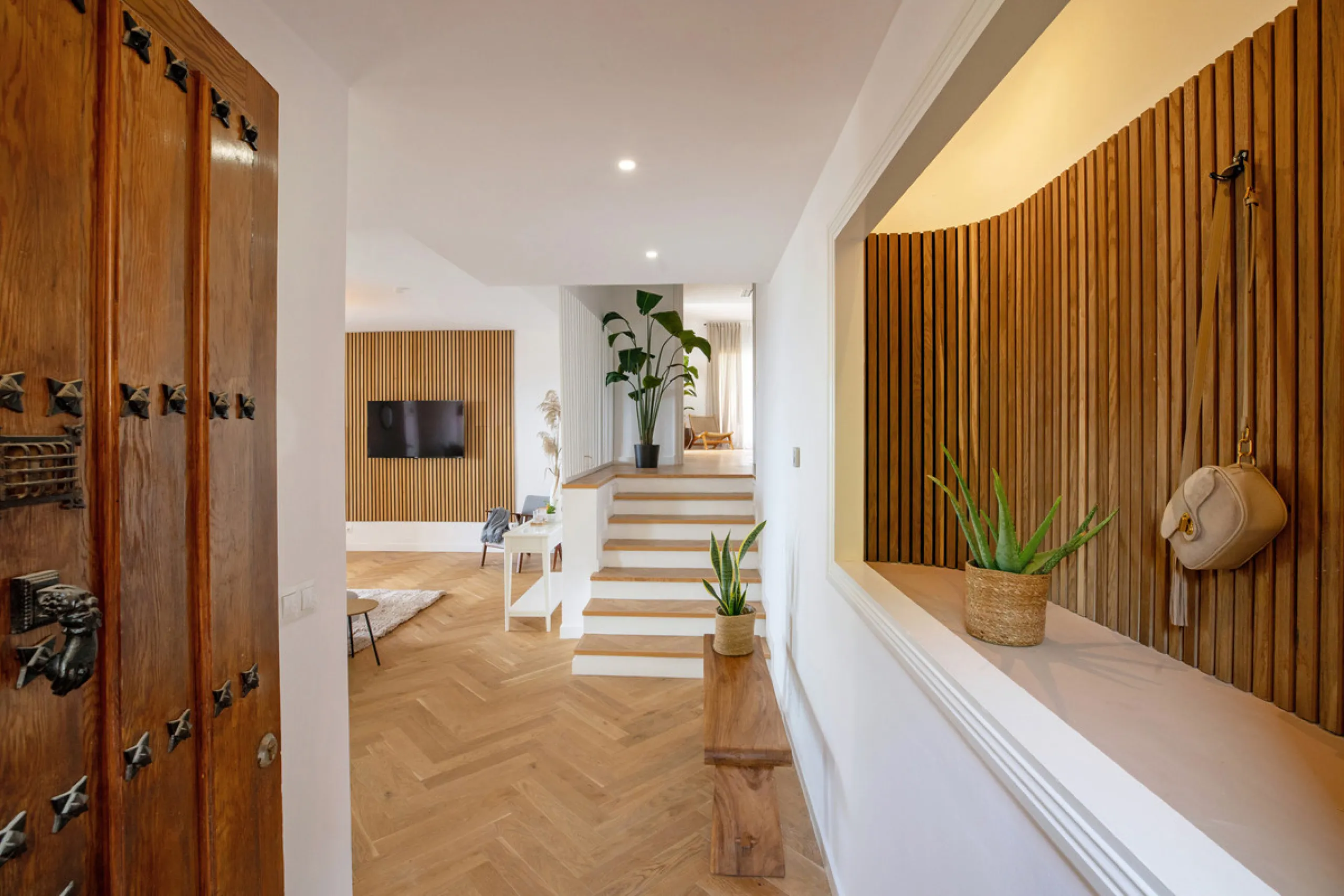 Apartment - Penthouse в продаже в Marbella, Málaga. В доме 3 спален и 2 ванных комнат. Площадь дома 155 м²