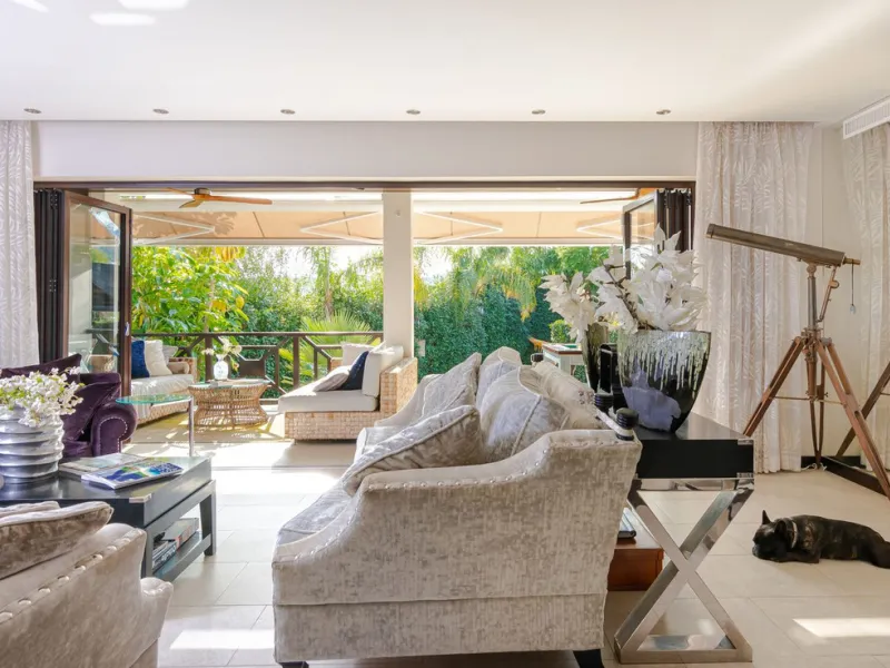 Charming detached villa located in Nueva Andalucia. Situated on a secluded private street with a secure barrier, residents enjoy peace of mind and privacy in this gated community.