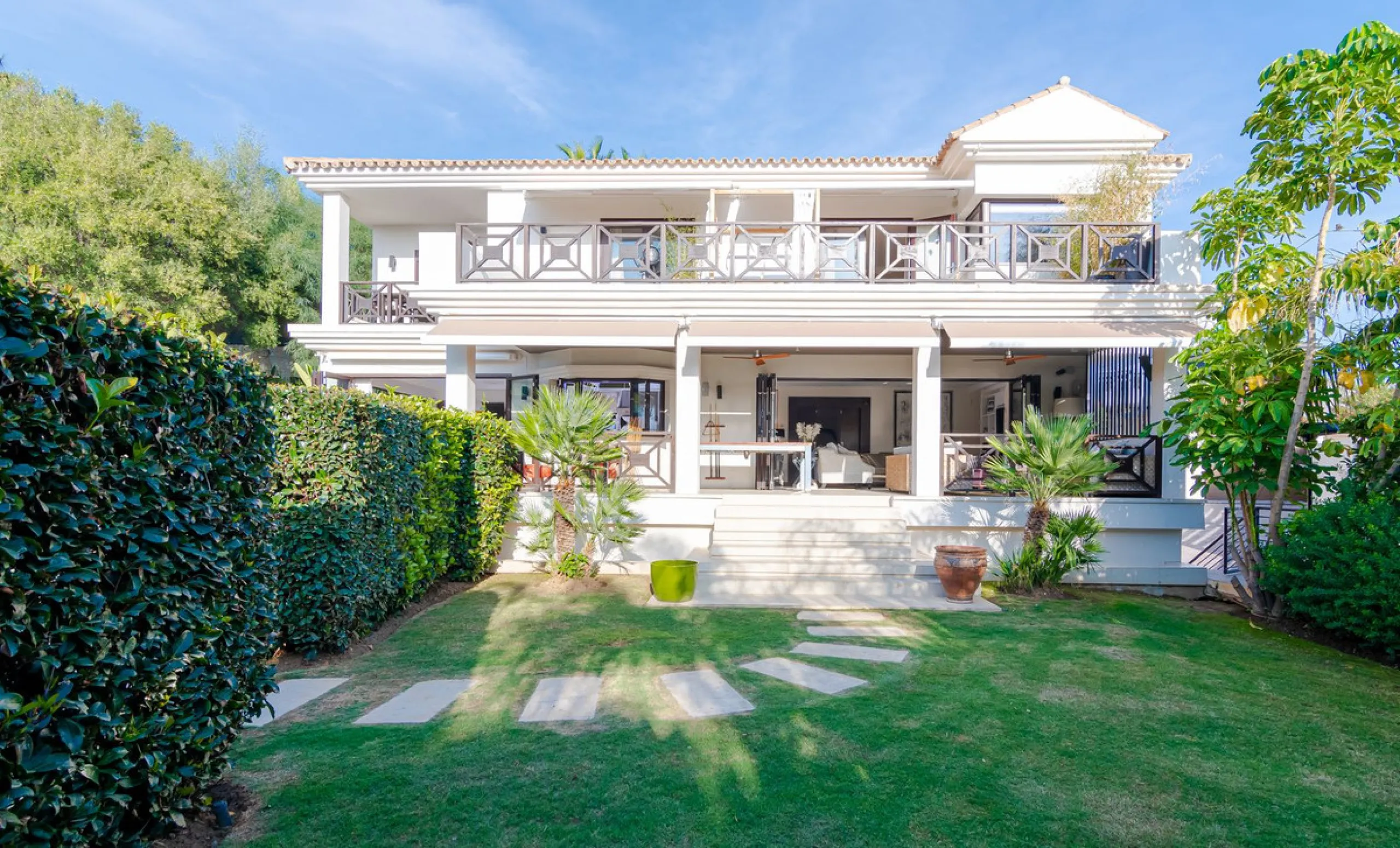 Charming detached villa located in Nueva Andalucia. Situated on a secluded private street with a secure barrier, residents enjoy peace of mind and privacy in this gated community.