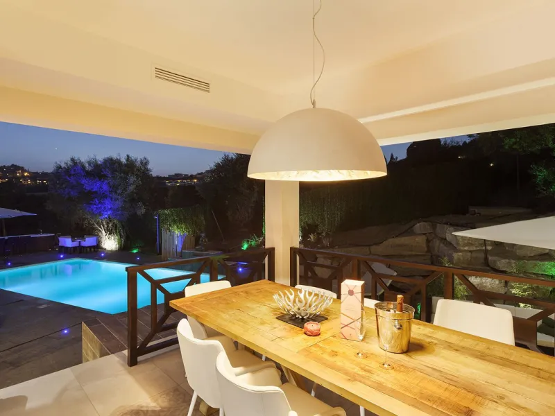 Charming detached villa located in Nueva Andalucia. Situated on a secluded private street with a secure barrier, residents enjoy peace of mind and privacy in this gated community.