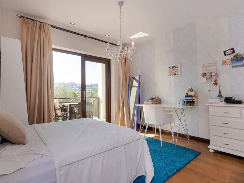 Charming detached villa located in Nueva Andalucia. Situated on a secluded private street with a secure barrier, residents enjoy peace of mind and privacy in this gated community.