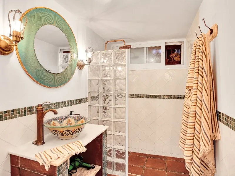 Luxury family villa in MARBESA, one of the most exclusive areas of Marbella. A desirable large open-plan villa on a flat south-west facing plot with mature landscaped gardens and large heated pool, and with wonderful panoramic sea views, only a few minute