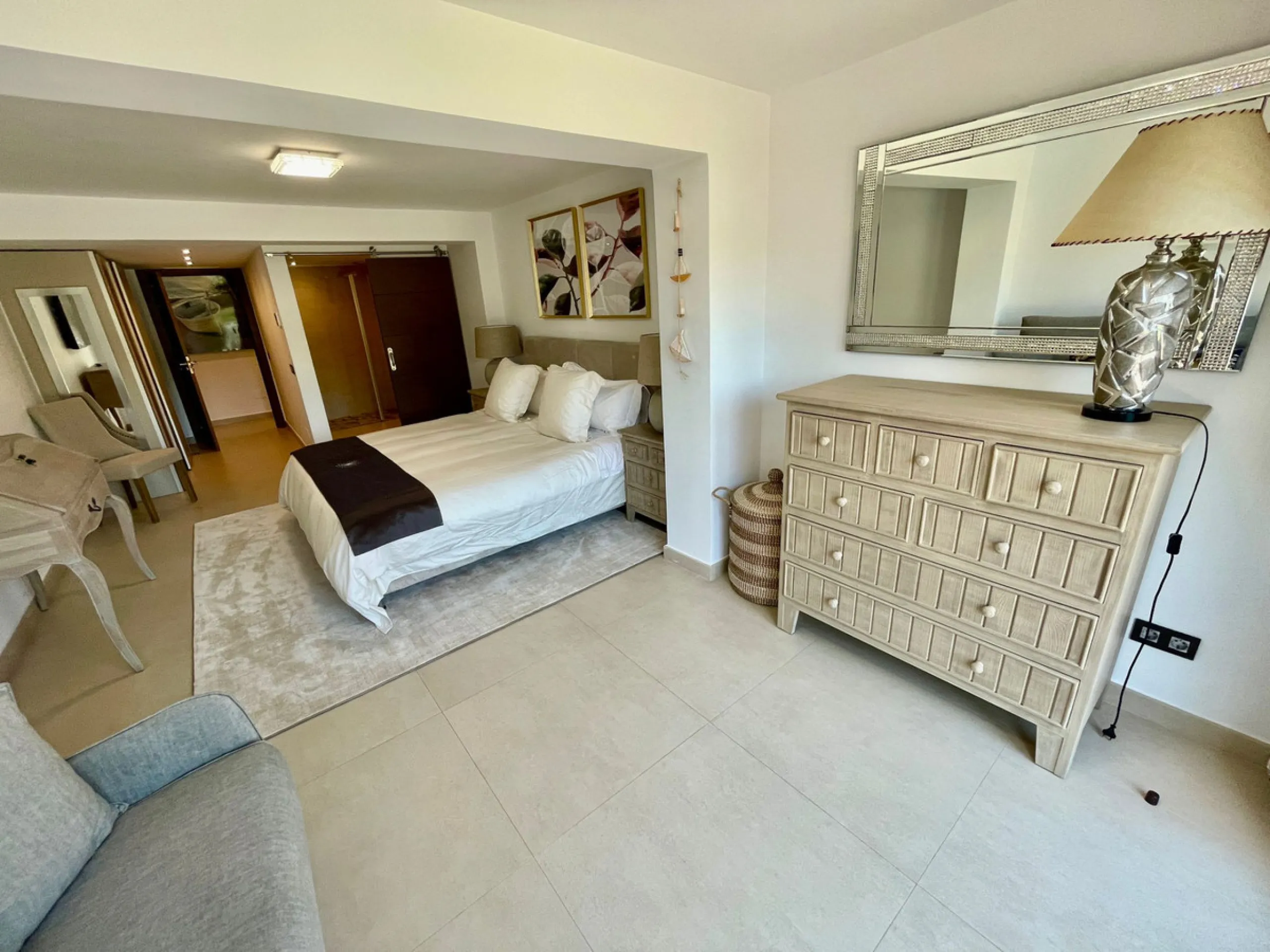 San Pedro beach side Villa , totally refurbished villa on two floors  with 7bedrooms ,7bathrooms  all ensuite . Ground floor consists of 5 double bedrooms all ensuite, spacious salon, dining room and Miele kitchen. First Floor consists of 2 double bedroom