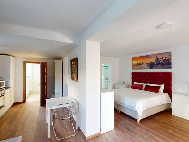 Exquisite Villa with Three Units in Caleta de Vélez - A True Gem on the Costa del Sol! Indulge in the Mediterranean lifestyle with this stunning villa for sale in Caleta de Vélez. Boasting three separate units, this property is an excellent opportunity fo