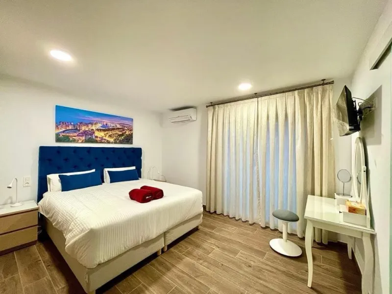 Exquisite Villa with Three Units in Caleta de Vélez - A True Gem on the Costa del Sol! Indulge in the Mediterranean lifestyle with this stunning villa for sale in Caleta de Vélez. Boasting three separate units, this property is an excellent opportunity fo