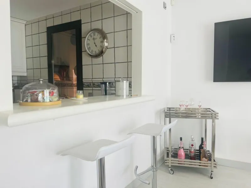 Your new home awaits! Modern and bright flat for sale.