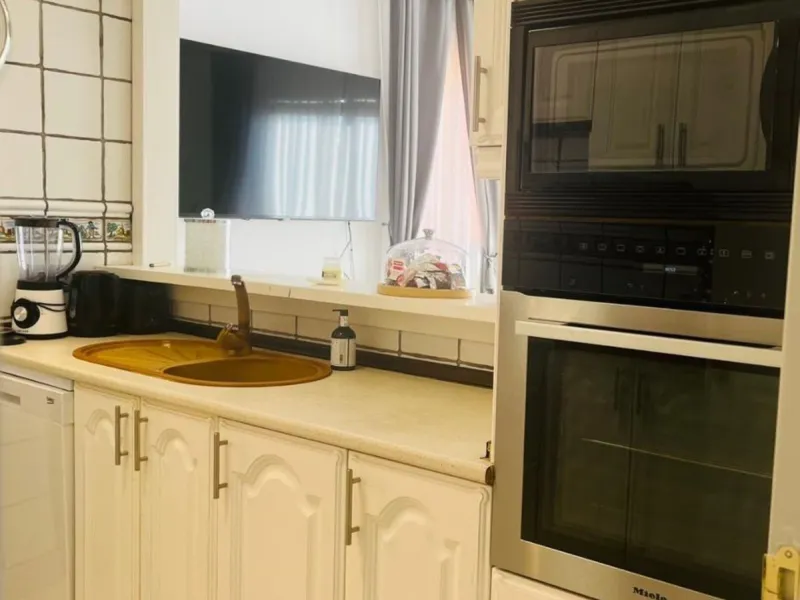 Your new home awaits! Modern and bright flat for sale.