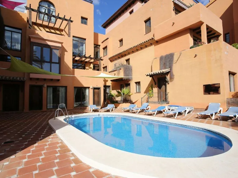 Your new home awaits! Modern and bright flat for sale.