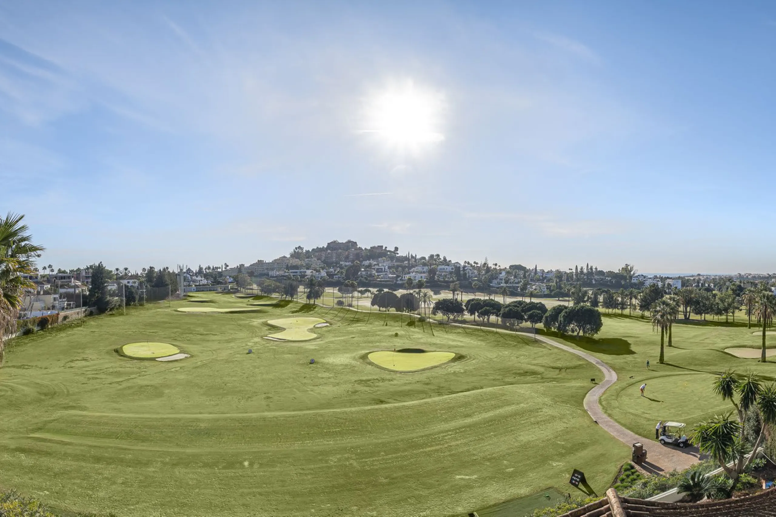 This magnificent villa located in the heart of the prestigious Golf Valley of Nueva Andalucia! This impressive property boasts of an expansive 1.425m2 of plot size and located first line golf.  Entering the property, a huge driveway welcomes you to the we