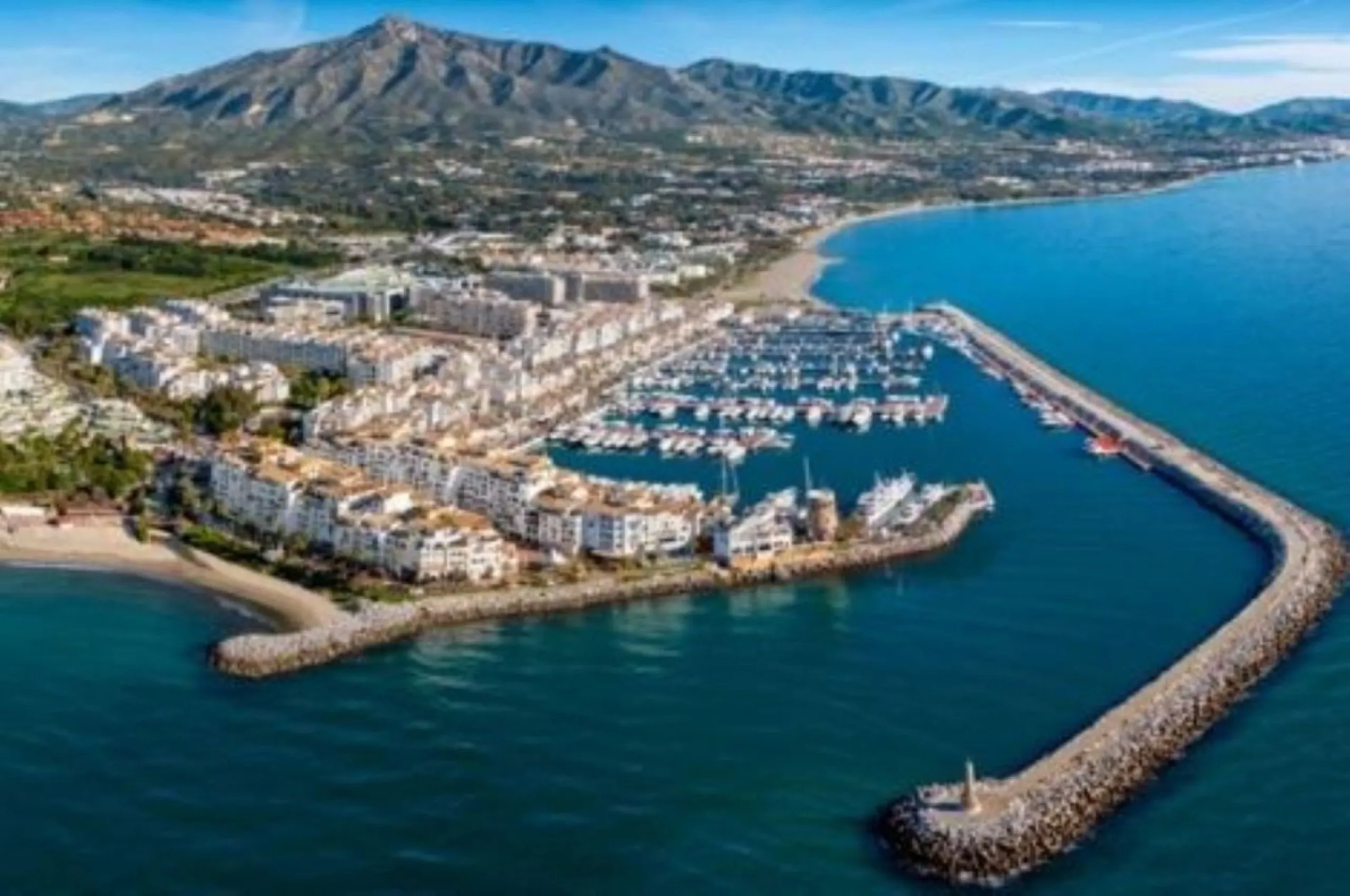 Apartment - Middle Floor Apartment в продаже в Marbella, Málaga. В доме 2 спален и 1 ванных комнат. Площадь дома 95 м²