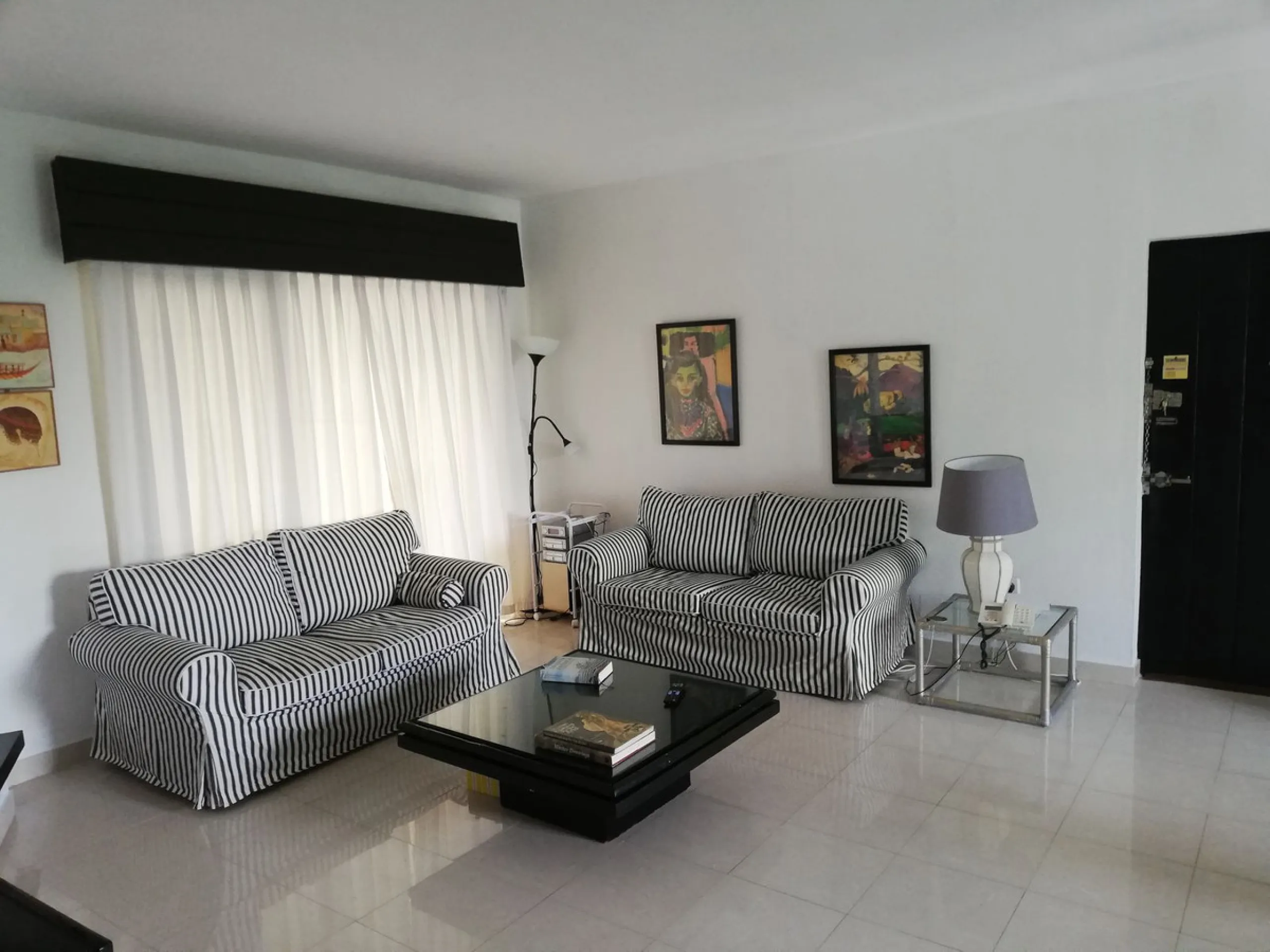 Apartment - Middle Floor Apartment в продаже в Marbella, Málaga. В доме 2 спален и 1 ванных комнат. Площадь дома 95 м²