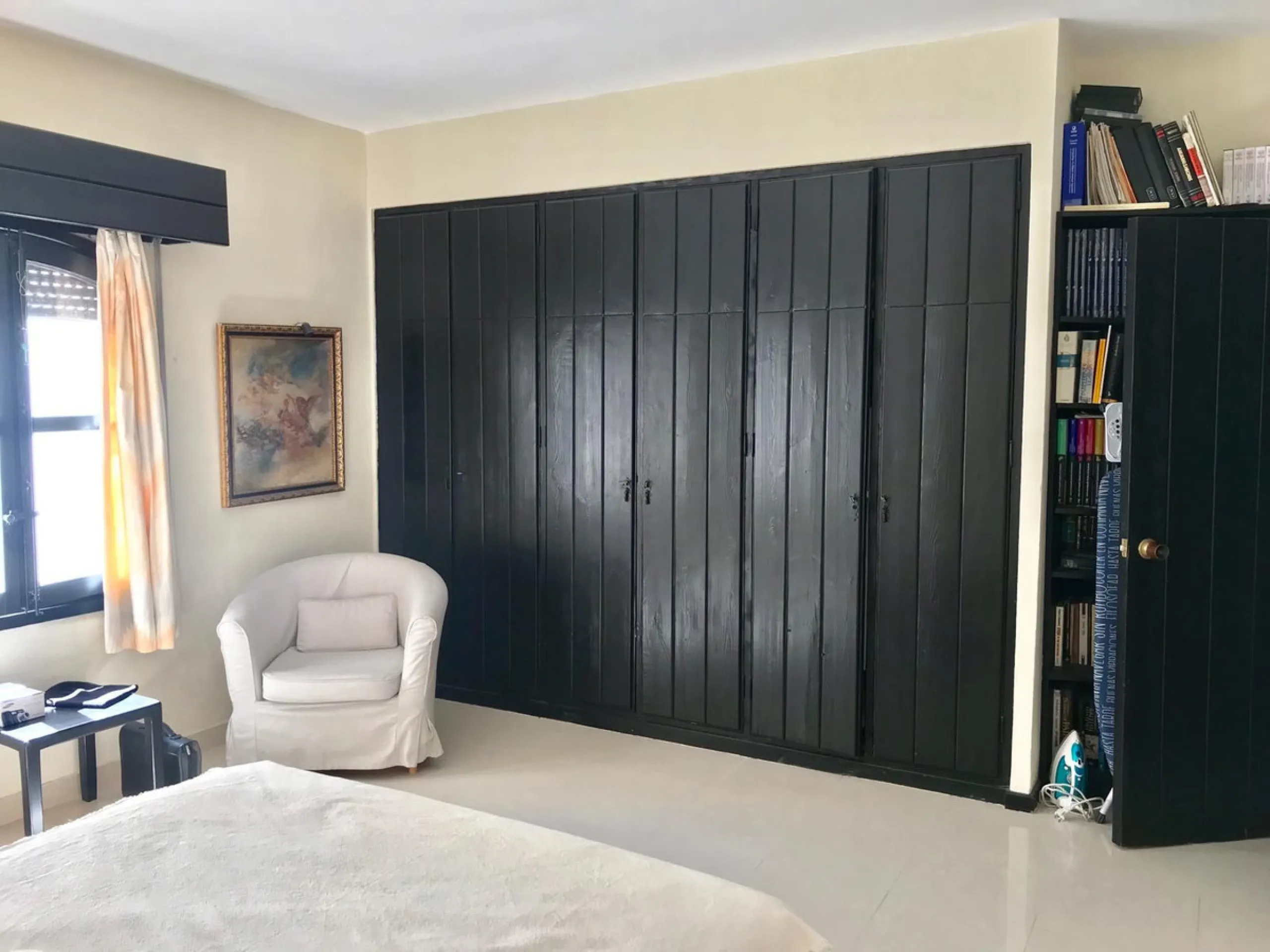 Apartment - Middle Floor Apartment в продаже в Marbella, Málaga. В доме 2 спален и 1 ванных комнат. Площадь дома 95 м²