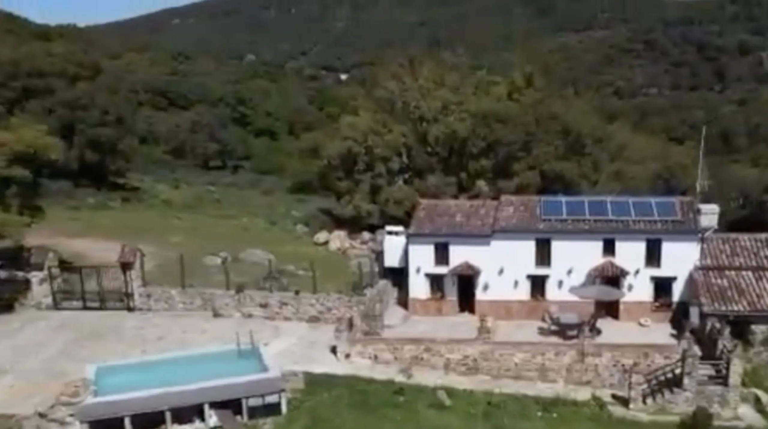 Rustic finca on a remote location. Ideal for nature lovers, family and a very peaceful location with modern comfort. The house is self-sustainable: Solar panels + wind-mill +battery for electricity. Own well for water. Wireless internet connection..