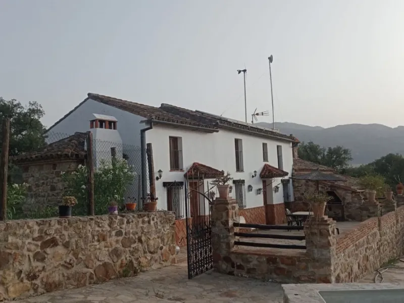 Rustic finca on a remote location. Ideal for nature lovers, family and a very peaceful location with modern comfort. The house is self-sustainable: Solar panels + wind-mill +battery for electricity. Own well for water. Wireless internet connection..