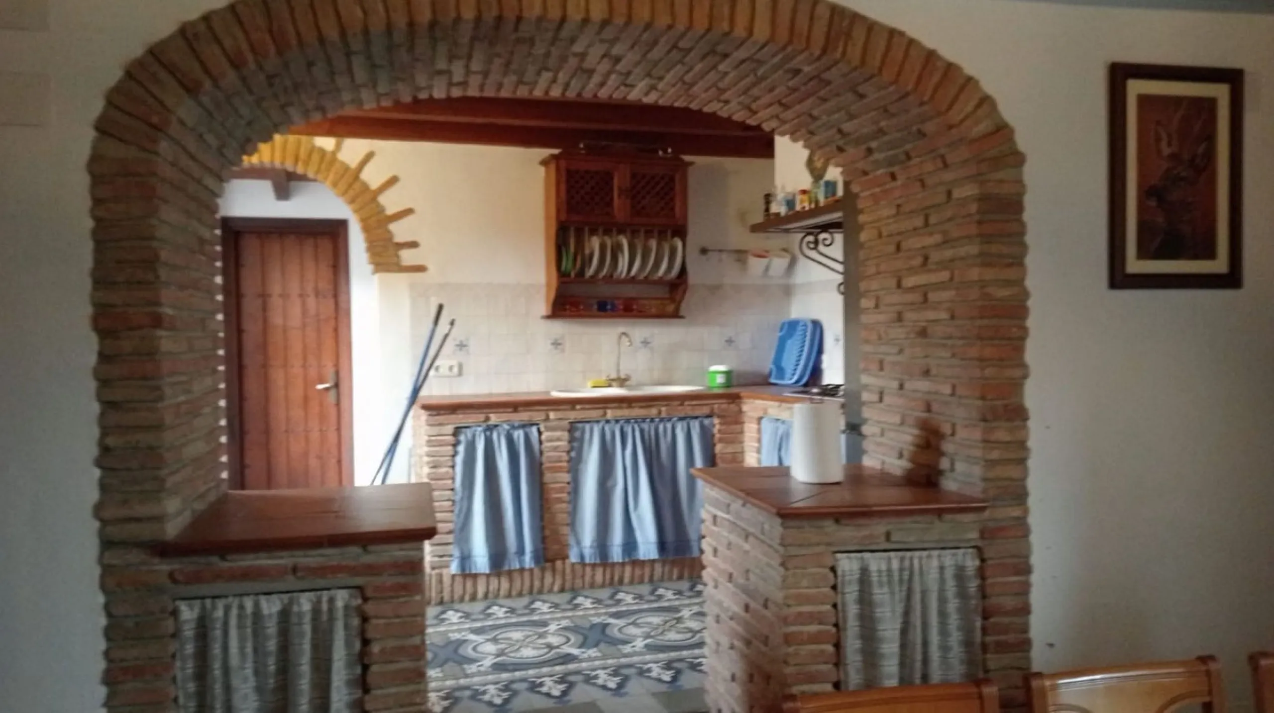 Rustic finca on a remote location. Ideal for nature lovers, family and a very peaceful location with modern comfort. The house is self-sustainable: Solar panels + wind-mill +battery for electricity. Own well for water. Wireless internet connection..