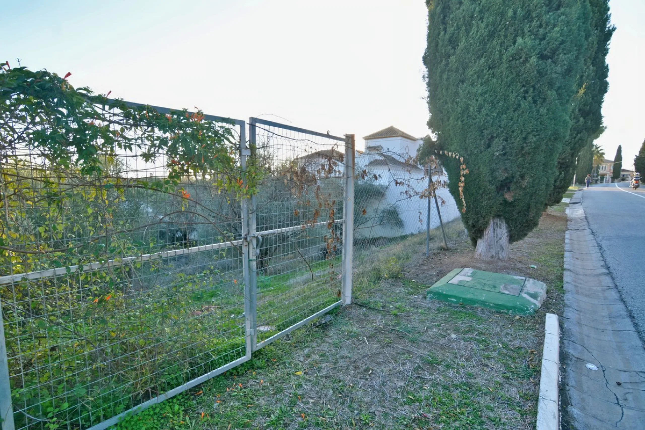 Plot - Residential Plot в продаже в Mijas, Málaga. Площадь дома 411 м². Площадь участка 1644 м²