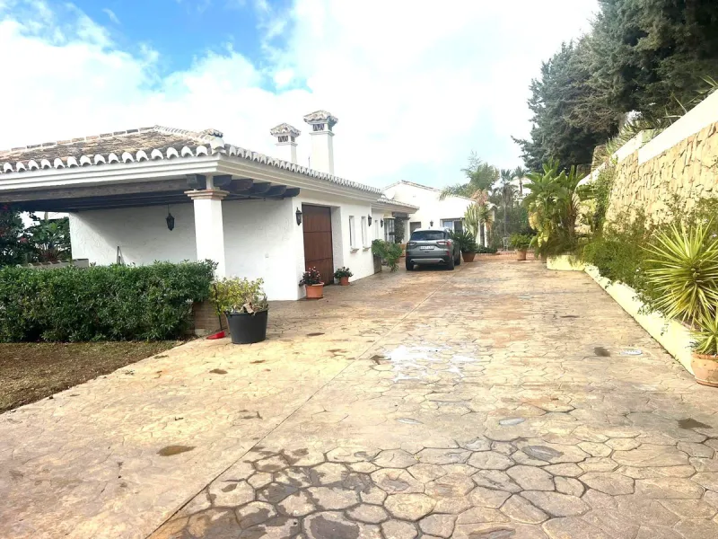 Traditional Andalusian villa on La Alqueria, Mijas Pueblo with LPO and tourist license