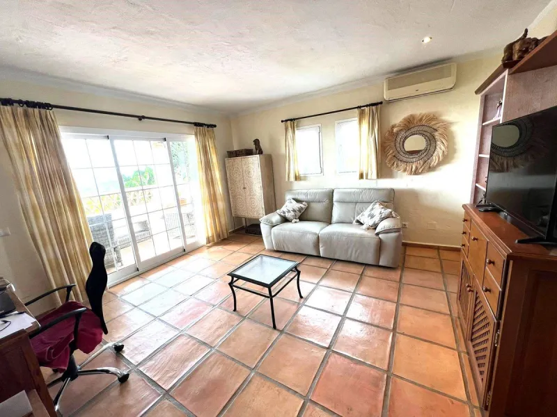 Traditional Andalusian villa on La Alqueria, Mijas Pueblo with LPO and tourist license